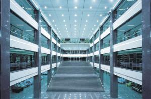 鑫源国际办公楼室内建筑幕工程